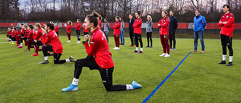 Am NFZ werden Nachwuchsspielerinnen auf eine mögliche Zukunft im Leistungssport vorbereitet. 