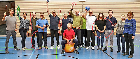 Bayerns erste Herzinsuffizienzsportgruppe. Mit dem gezielten, kontrollierten und ärztlich überwachten Training hat das Deutsche Zentrum für Herzinsuffizienz (DZHI) eine Lobby für ein betreutes Herzschwächetraining geschaffen.