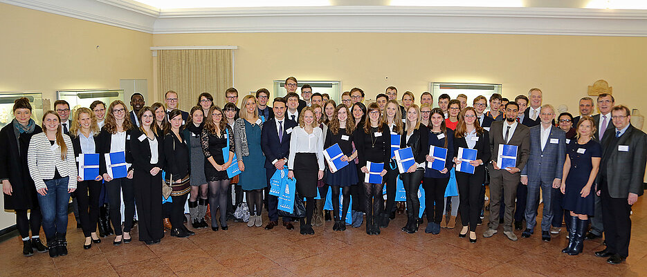 Gruppenbild mit Deutschlandstipendatien. (Foto: Rudi Merkl)