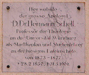 Tafel zu Ehren Schells in Amorbach