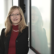 Silke Grafe, Inhaberin des Lehrstuhls für Schulpädagogik und Initiatorin des Medienlabors. (Foto: Daniel Peter)