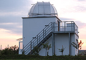 The Hans Haffner Observatory in Hettstadt, a facility jointly operated by the University of Würzburg and the association "Naturwissenschaftliches Labor für Schüler am FKG".