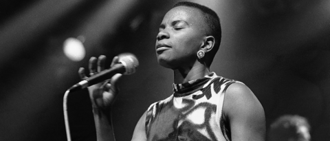 Angelique Kidjo bei ihrer faszinierenden Deutschland-Premiere auf dem 4. Africa Festival 1992