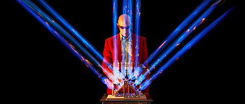 Mit einer Wissenschaftsshow feiern die "Physikanten" mit Professor Harald Lesch das Röntgenjubiläum.