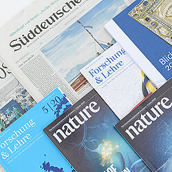 Pressemitteilungen über Forschungsergebnisse erscheinen in Fachzeitschriften und überregionalen Zeitungen.