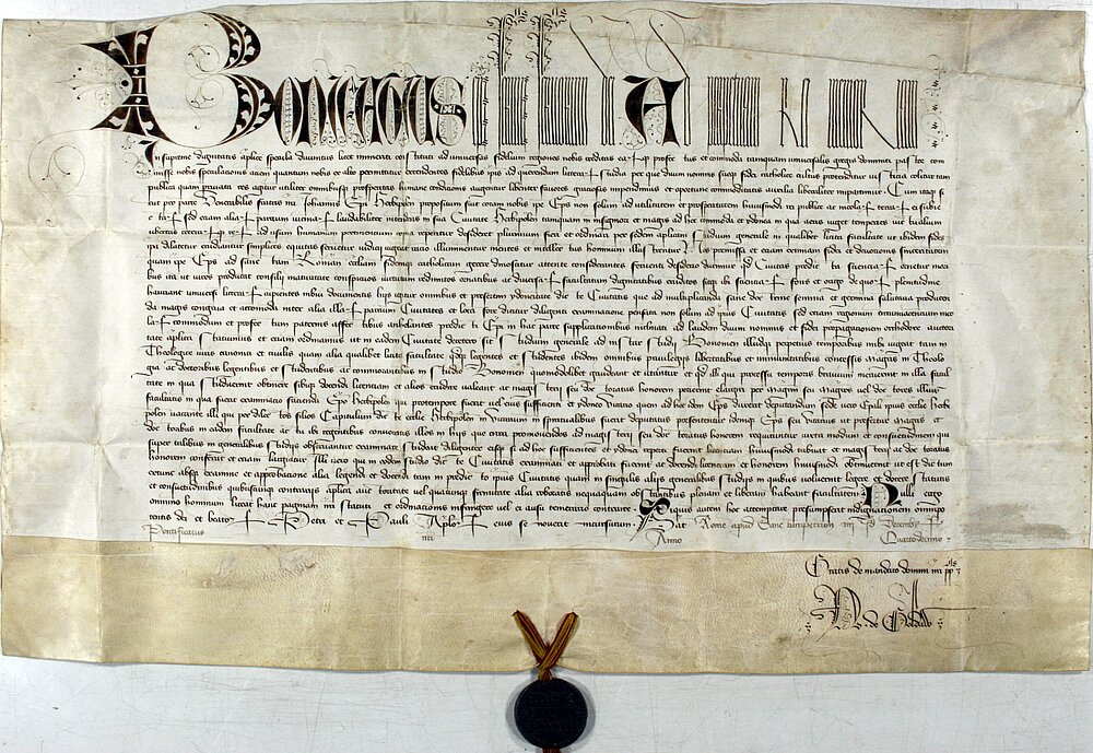 Gründungsprivileg Bonifaz IX., Pergament mit Bleisiegel an Seidenfäden, 1402. Leihgeber: StAW (WU 27/22).