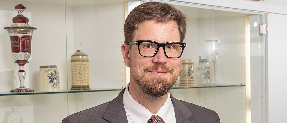 Johannes Sander arbeitet bereits als studentische Hilfskraft am IfH. Nun leitet er die Einrichtung. 