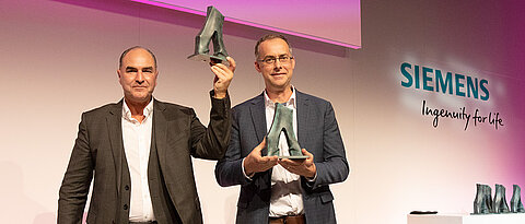 Peter Jakob (links) und Mark Griswold wurden von Siemens als Erfinder des Jahres 2018 geehrt.