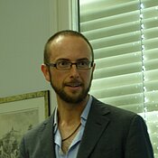 Dr. Nicolas Youmans