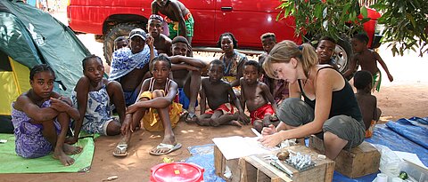 Livia Schäffler bei Feldarbeit in Madagascar, Foto: Privat