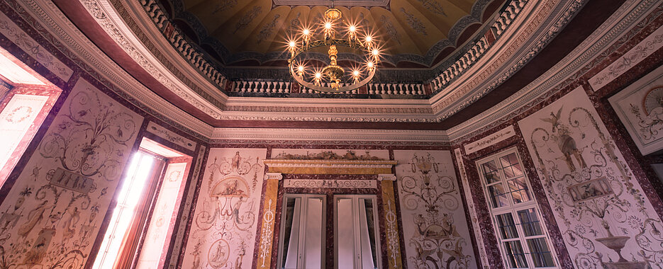 Das Institut für Musikforschung organisiert im Toscanasaal der Residenz einen künstlerischen Abend. 