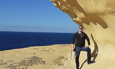Daniel Wirth auf einer realen Exkursion – im Januar 2020 auf Malta.