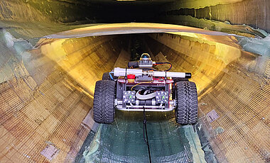 So könnte die mobile Plattform, entwickelt von EduArt Robotik, im Einsatz aussehen.