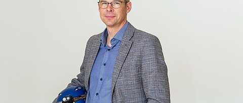 Portrait of Dr. Ulrich Püschner