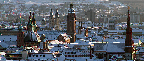 Neubaukirche im Winter. Foto: Robert Emmerich