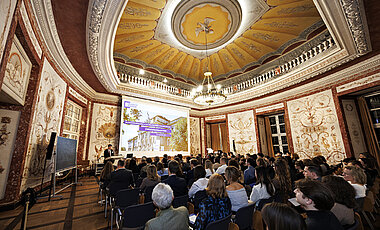 Erneut konnte die Vergabe im festlichen Ambiente des Toscanasaals stattfinden. 