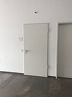 Toilettentür