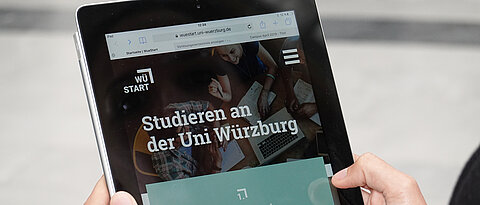 WüStart ist der neue Online-Begleiter der Uni Würzburg für Studieninteressierte auf dem Weg ins Studium. (Bild: Jan Forkel) 