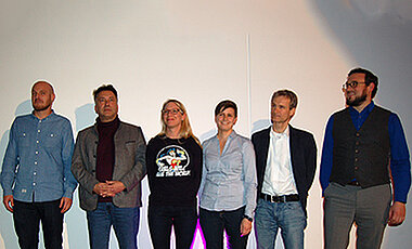 Die Slammer: Julien Bobineau, Eric Hilgendorf, Manuela Scheuermann, Charlotte Wermser, Volker Herrmann, Robert Luxenhofer (v.l.).