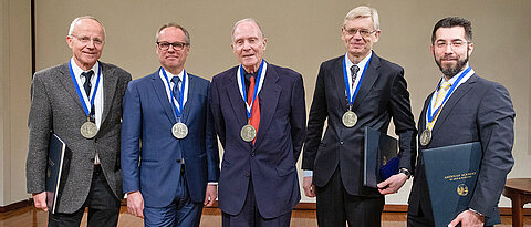 Erhielten den Rumford-Preis (v.l.): Georg Nagel, Gero Miesenböck, Ernst Bamberg, Peter Hegemann und Ed Boyden. Auf dem Bild fehlt Preisträger Karl Deisseroth.