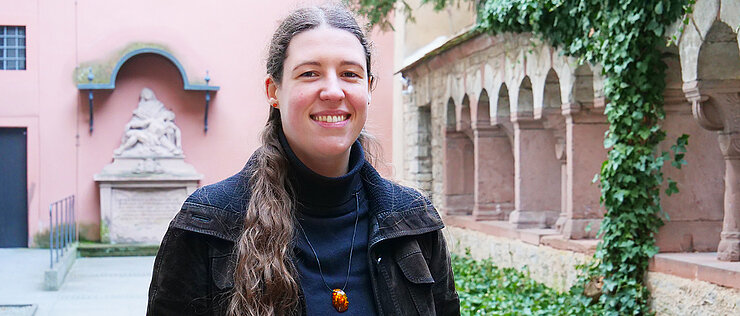 Nach ihrem Studium des Masters Mittelalter und Frühe Neuzeit möchte Jule im Verlagswesen arbeiten.