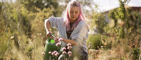 Carla studiert Europäische Ethnologie und engagiert sich im Campusgarten.