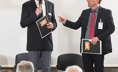 Markus Engstler (l.) und Burkard Kömm, die Initiatoren des DZVTs.