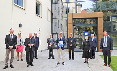 Eine Besichtigung der neuen Räume der Katholisch-Theologischen Fakultät stand ebenfalls auf Siblers Besuchsprogramm.