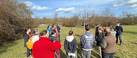 Schnell ausgebucht war der Kurs „Obstbaumpflege" der Initiative Lebendiger Campus.