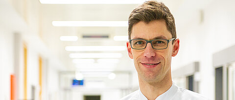 Patrick Meybohm ist der neue Direktor der Klinik und Poliklinik für Anästhesiologie, Intensivmedizin und Schmerztherapie am Uniklinikum Würzburg.