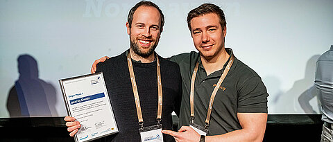 Die Gewinner aus der Uni Würzburg: Dr. Jonas Wanner (l.) und Dr. Adrian Hofmann.