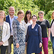 Das Team der deutsch-französischen Studien (v.l.): Hildegard Haberl (Caen), Julien Bobineau, Brigitte Burrichter, Katrin Weigand, Raphaëlle Jung, Martina Gold, Annika Möller (Caen). 