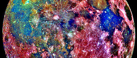 Ein Falschfarbenbild des Mondes, aufgenommen mit drei Farbfiltern. Foto: NASA http://photojournal.jpl.nasa.gov/catalog/PIA00132