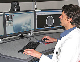 Bis Ende November 2016 wurden im Rahmen von Transit-Stroke fast 2.000 Telekonsile durchgeführt. (Foto: Dr. Sebastian Dörck/Uniklinikum Würzburg)