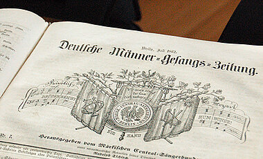 Titelblatt einer alten Chorzeitschrift. (Foto: Marco Bosch)