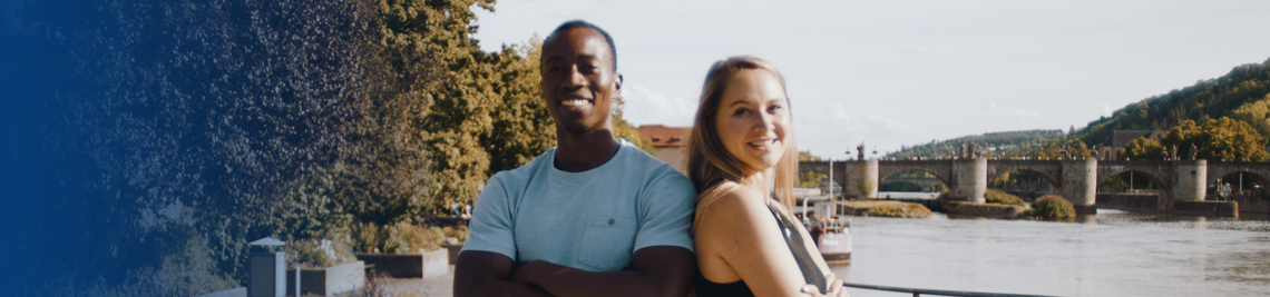 Eli und Prince studieren in Würzburg, Bayern.