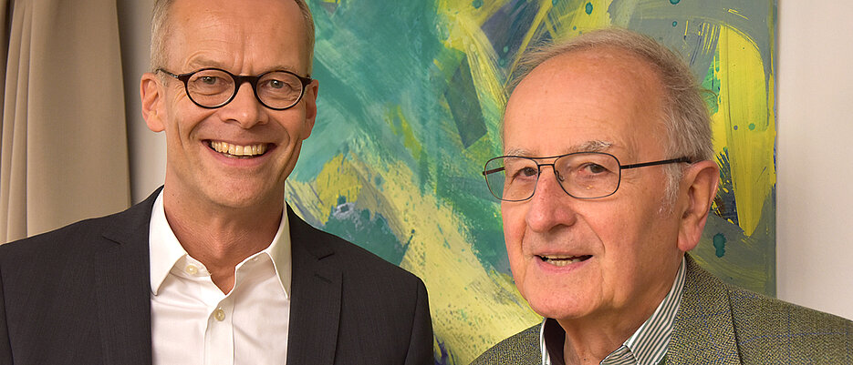 Burkhard Hose (links) und Ulrich Sinn sprachen aus verschiedenen Perspektiven zu dem Thema Familie im Siebold-Collegium.