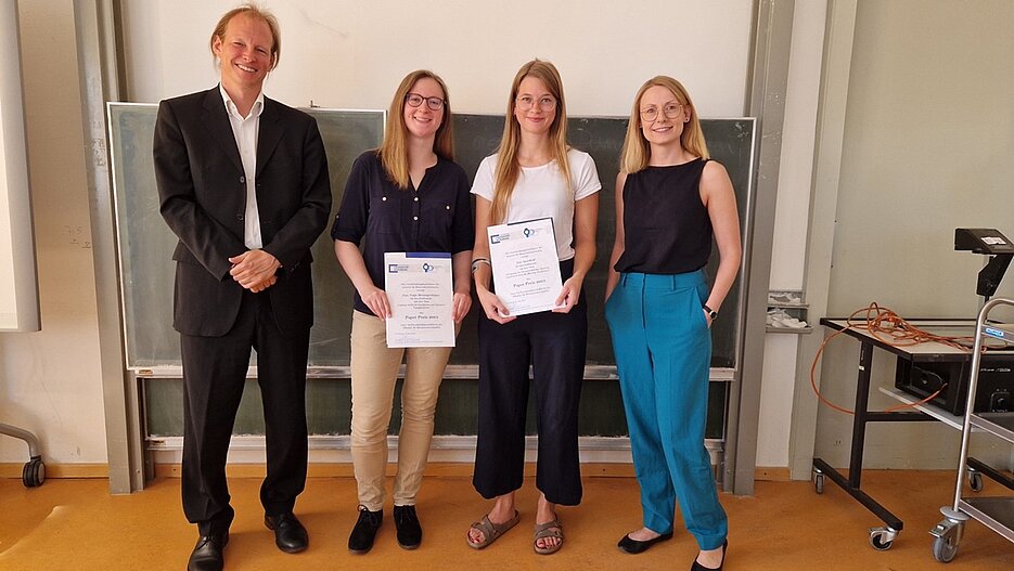 Foto (Universität Würzburg): Sara Wolf (dritte von links)