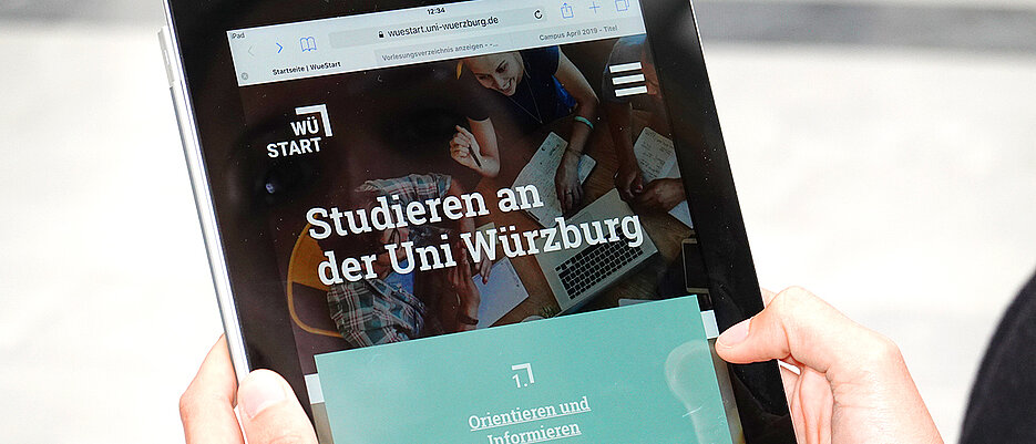 Wegen der Corona-Pandemie läuft das Studium derzeit in der Hauptsache digital und online. Das stellt Studierende vor einige Herausforderungen.