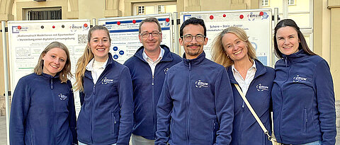 Sie haben den Tag der Mathematik in Würzburg organisiert: Das Team des Lehrstuhls für Didaktik der Mathematik (v.l.): Nina Unshelm, Deborah Lehrmann, Hans-Stefan Siller, Christian Heinz, Angela Bezold und Laura Wagenbrenner. 