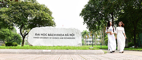 Auf dem Campus der Hanoi University of Science and Technology.