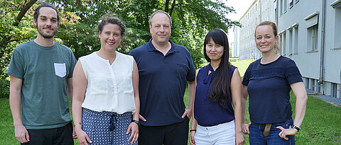 The Würzburg team of the WASCAL-DE Coop project (from the left): Steven Hill, Lisa Schramm, Dr. Michael Thiel, Mengjie Warmuth and Dr. Sarah Schönbrodt-Stitt. (Photo: Robert Emmerich / University of Würzburg)