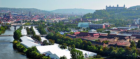 Das Gelände der Mainfrankenmesse am Main (Foto: Mainfrankenmesse).