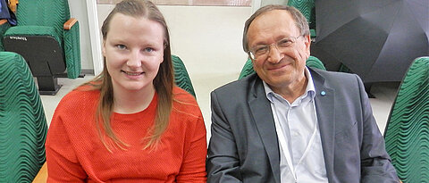Doktorandin Anna Aumann und Professor Igor Belokonov. (Foto: Sergej Dubinin)