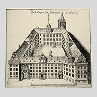 Ansicht der Alten Universität samt Kirche mit dem ersten Turm, der später aufgestockt wurde, während man den Dachreiter abtrug. Kupferstich von Leypolt aus der Festschrift zur Einweihung der Universität 1591.